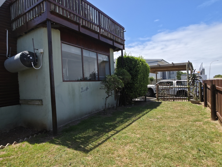 4 Bedroom Property for Sale in Aston Bay Eastern Cape
